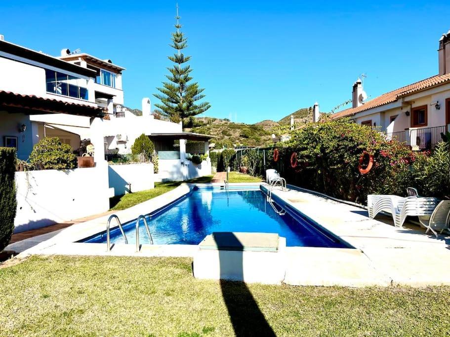 8 Personas Piscina Wifi * Marbella