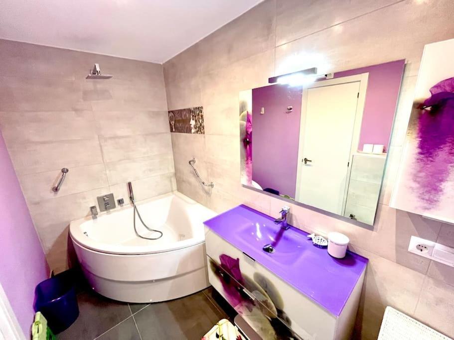 8 Personas Piscina Wifi * Marbella