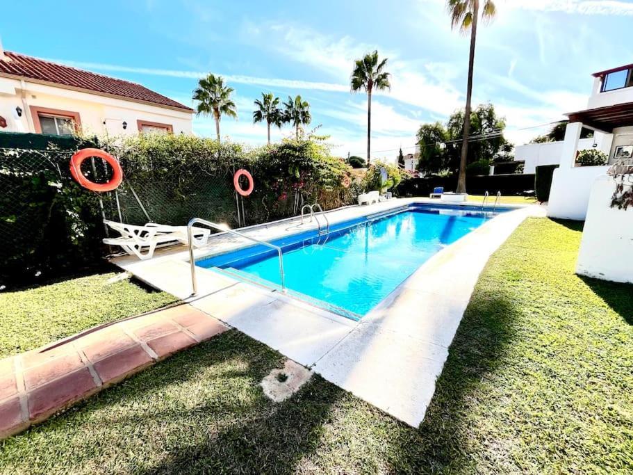 Apartment 8 Personas Piscina Wifi